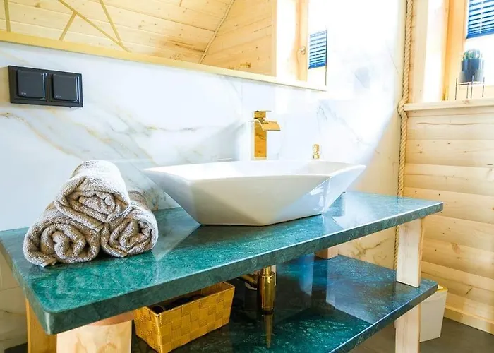 Beskid Wood * Истебна