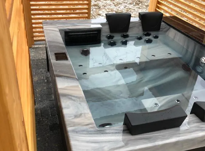 Beskid Wood Истебна